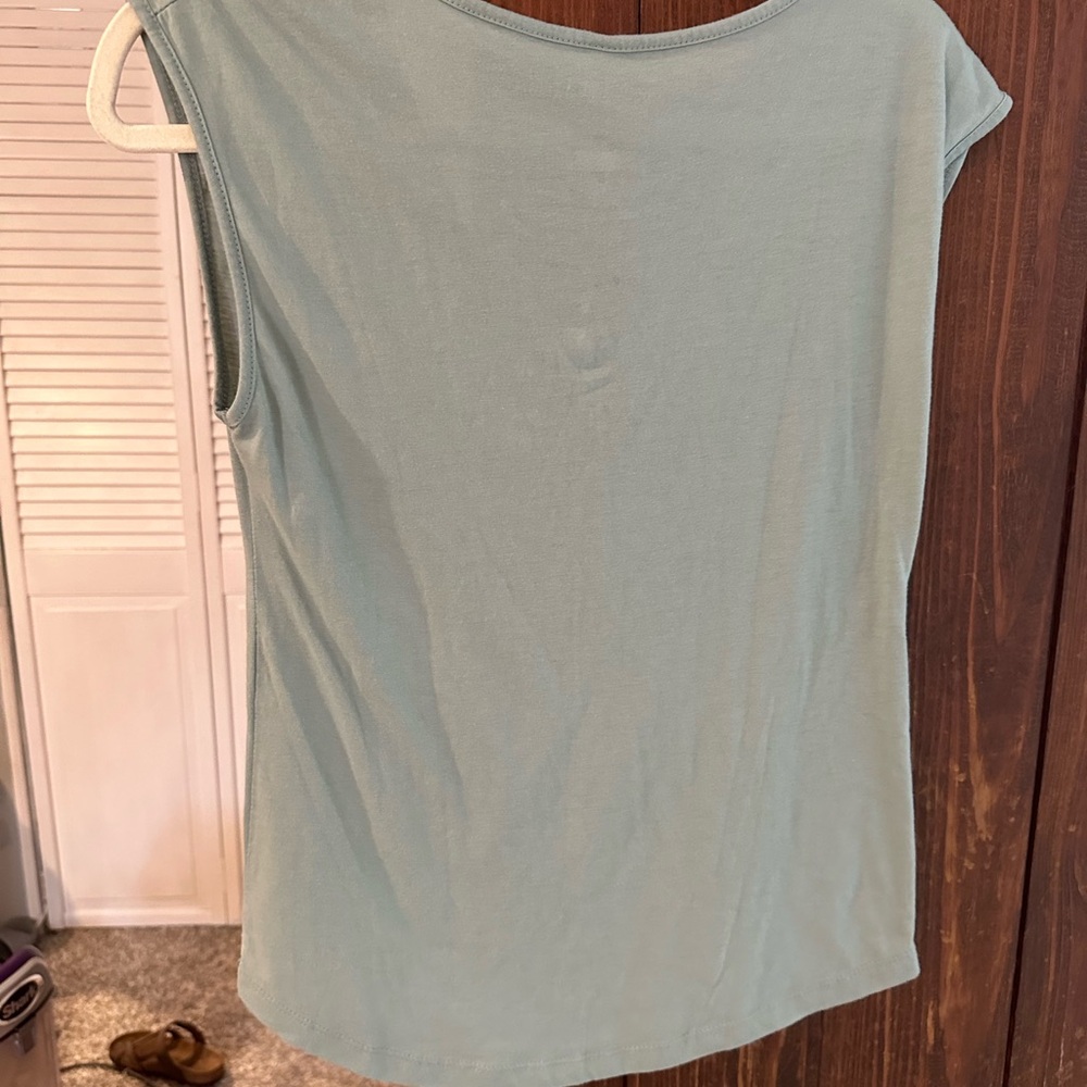 Sleeveless sage green cotton tshirt